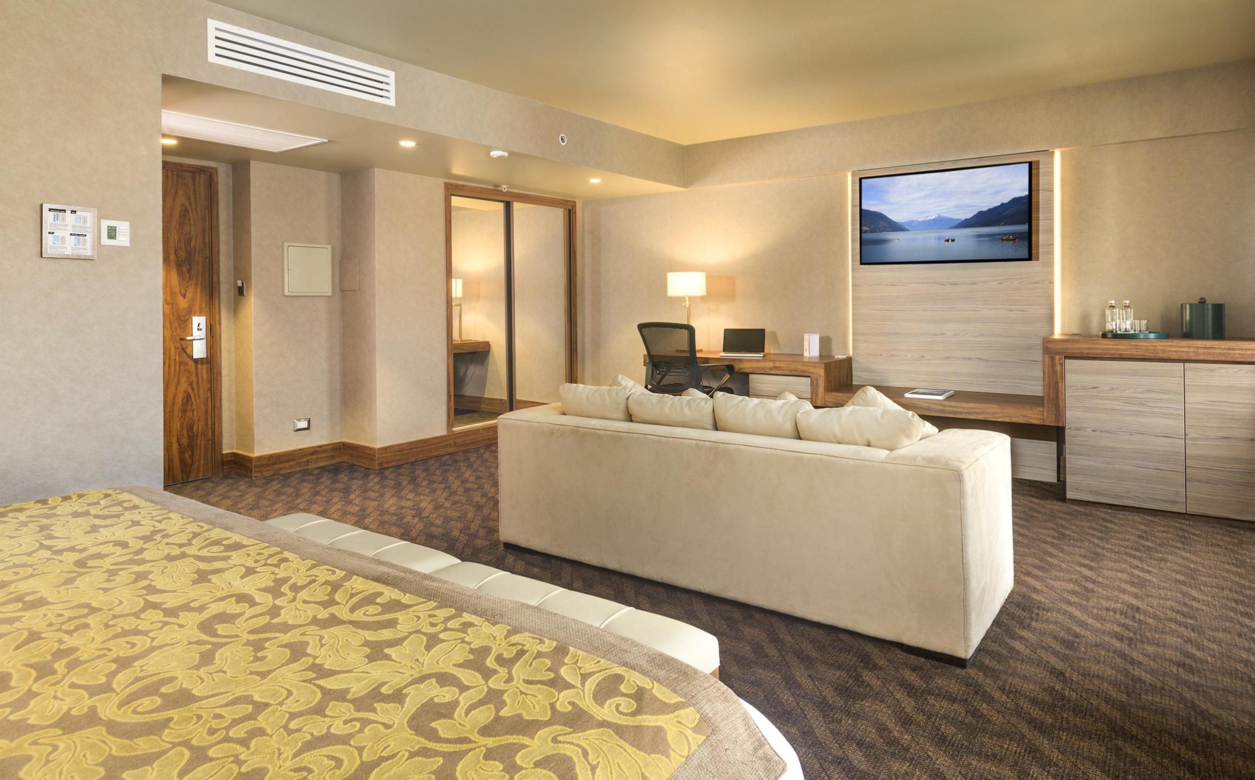 Hotel Regal Pacific Santiago Dış mekan fotoğraf A suite at the hotel