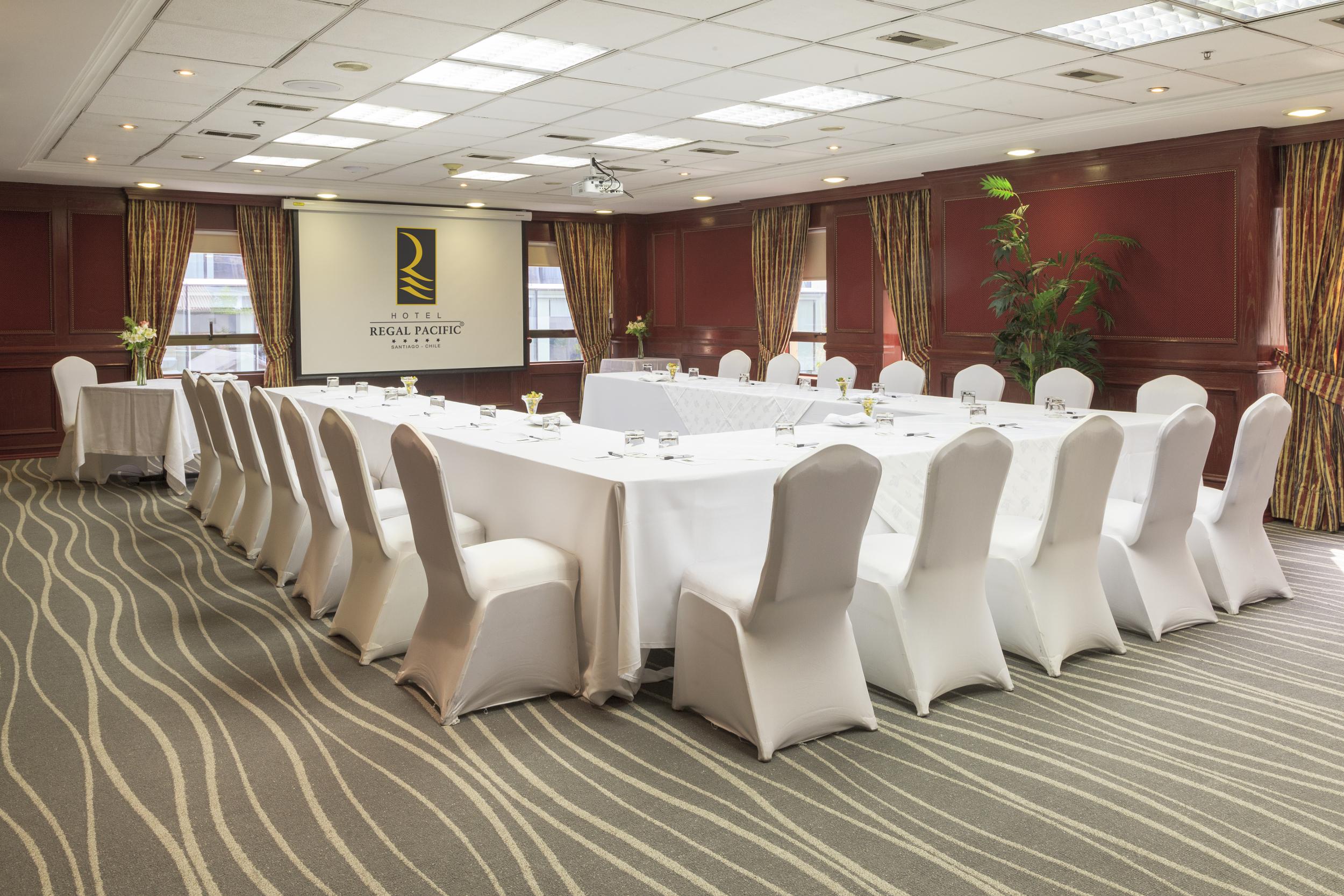 Hotel Regal Pacific Santiago Dış mekan fotoğraf Meeting room