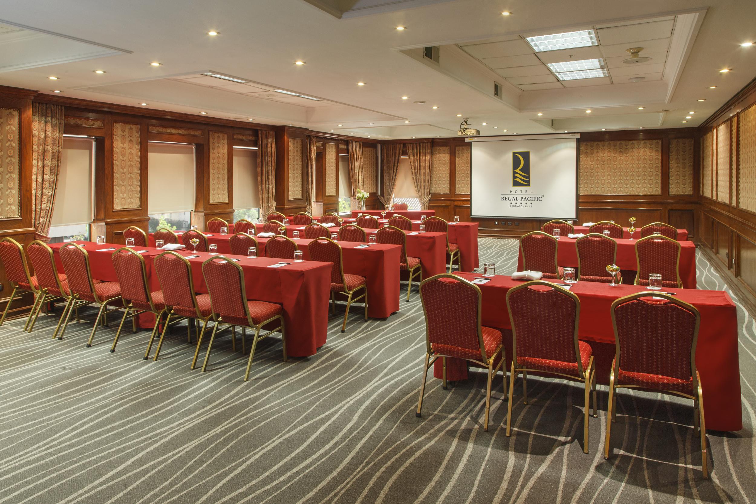 Hotel Regal Pacific Santiago Dış mekan fotoğraf A typical conference room