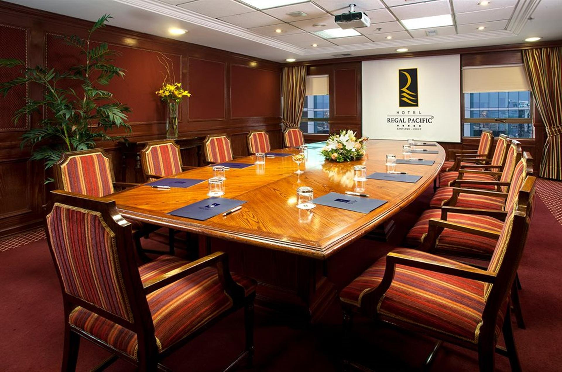 Hotel Regal Pacific Santiago Dış mekan fotoğraf Regal Pacific Hotel, Hong Kong