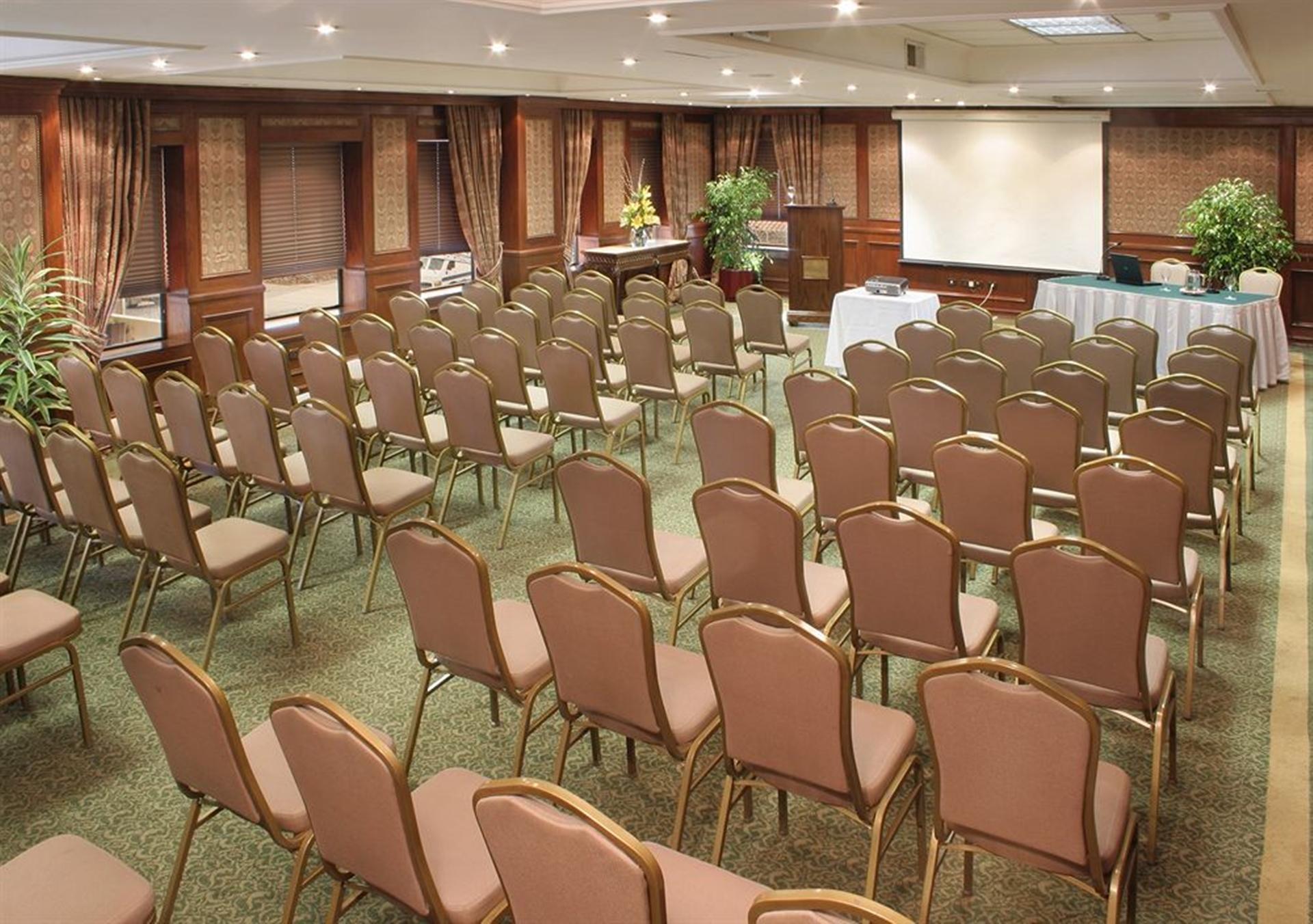 Hotel Regal Pacific Santiago Dış mekan fotoğraf A typical conference room